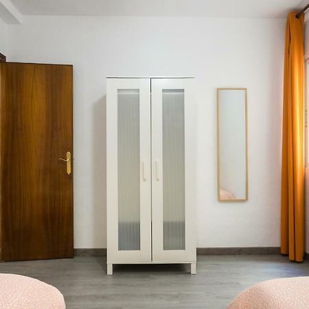 Lovely, New, Bright 3 Mins To Beach Apt 105 Sq Meters Alicante Dış mekan fotoğraf