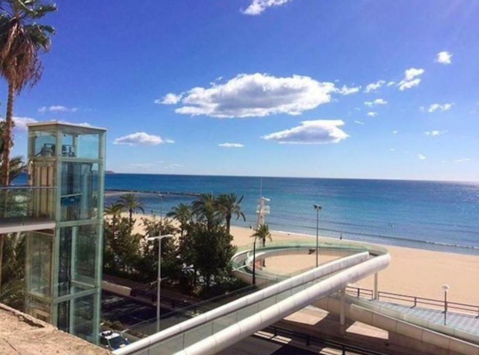 Lovely, New, Bright 3 Mins To Beach Apt 105 Sq Meters Alicante Dış mekan fotoğraf