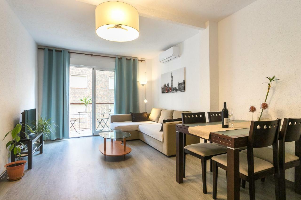 Lovely, New, Bright 3 Mins To Beach Apt 105 Sq Meters Alicante Dış mekan fotoğraf