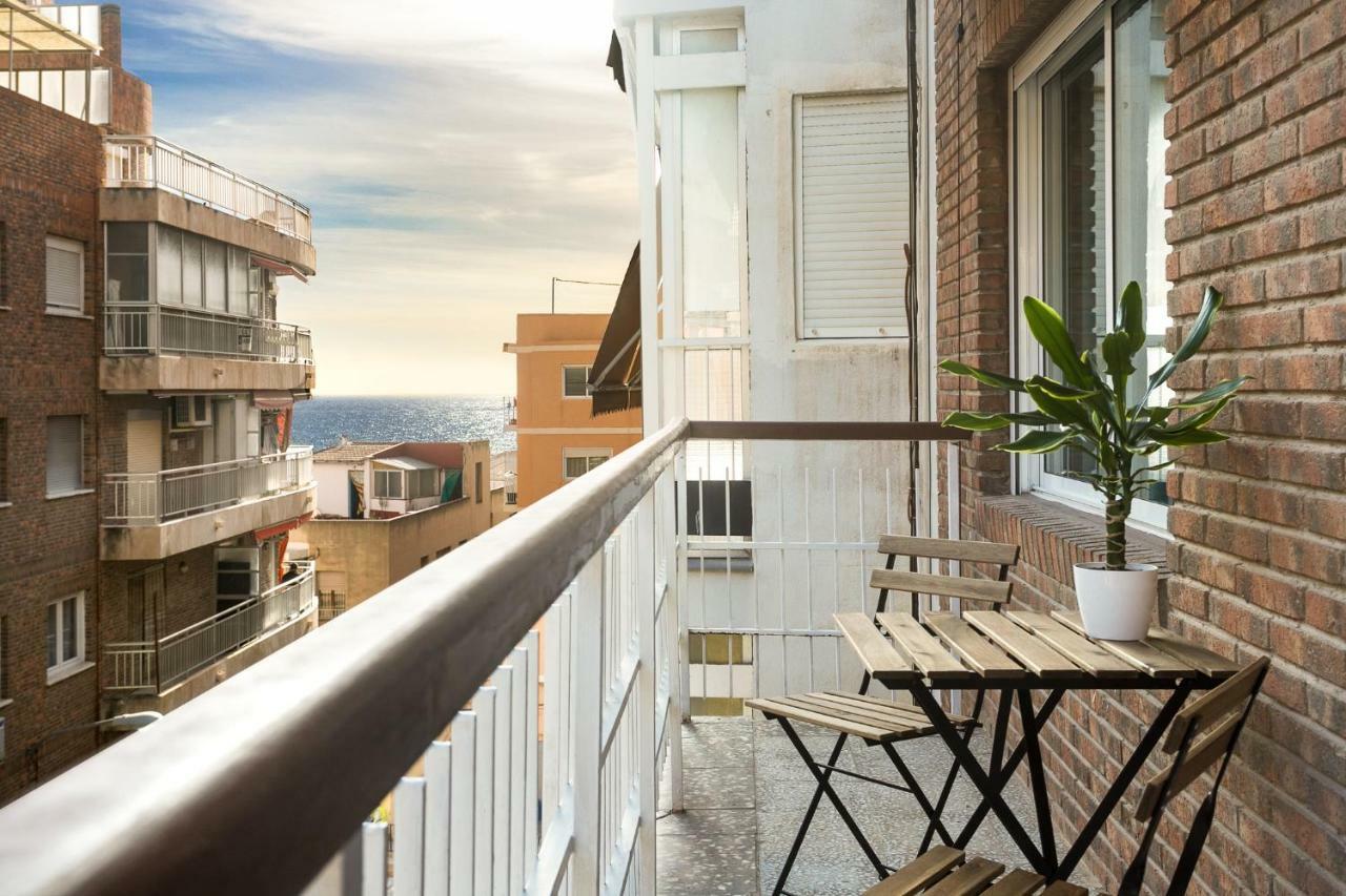 Lovely, New, Bright 3 Mins To Beach Apt 105 Sq Meters Alicante Dış mekan fotoğraf